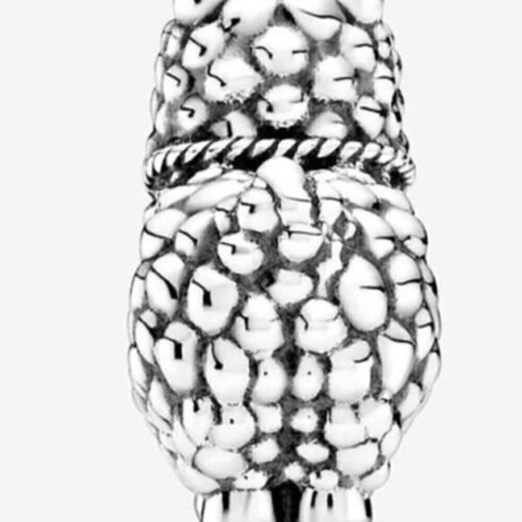 Sterling Silver Fluffy Llama Charm - Picture 2 of 3